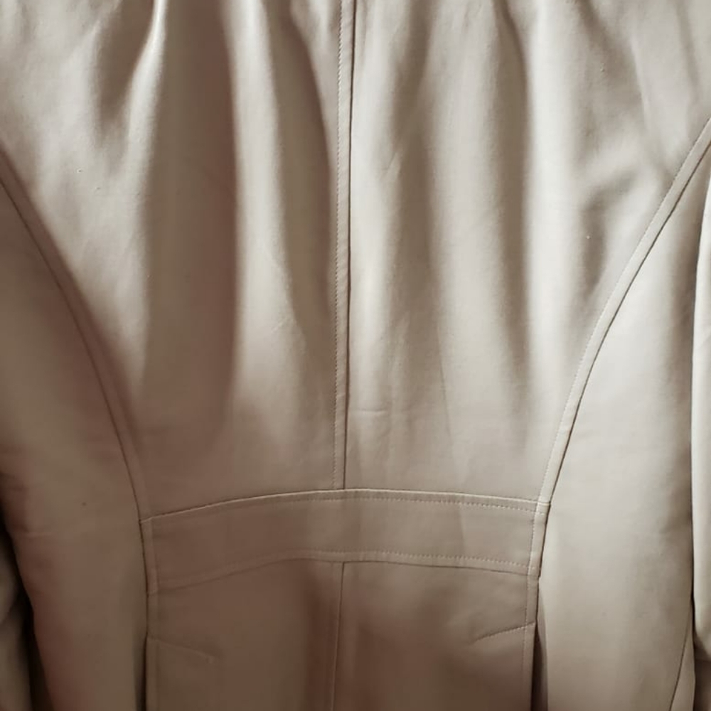 Jacket - Picture 2 of 3